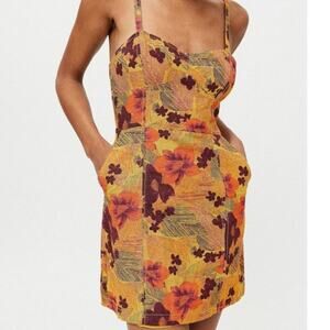 strapless open back dress Wide Pleated Trouser in Grey – L'ENSEMBLE main image 1